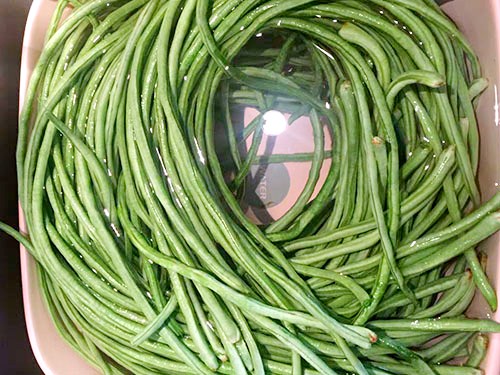 四季豆煮多长时间能熟 四季豆没熟吃了会中毒吗