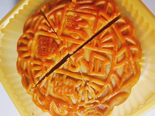 冰皮月饼不能和什么一起吃