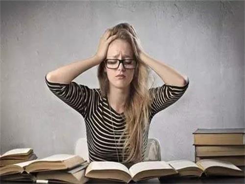 头一跳一跳疼怎么???