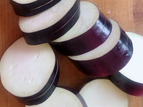 孕妇可以吃生茄子吗