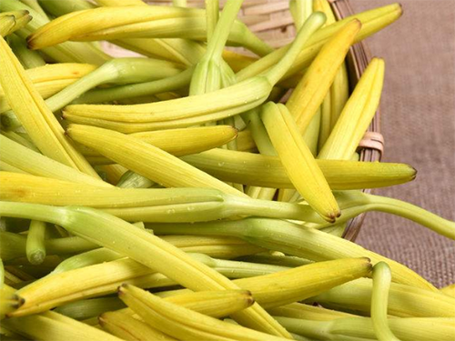黄花菜泡多长时间最好
