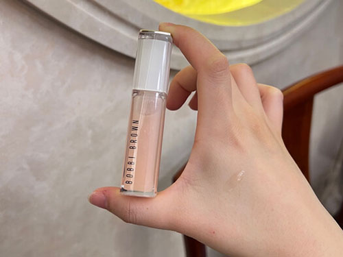 润唇膏哪些牌子好用又健康 什么牌子的润唇膏好用又安全